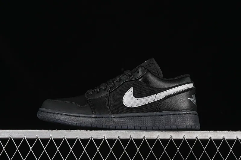 All categories Air Jordan Jordan series basketball shoes Air Jordan 1 Low G version pure original Air Jordan 1 Low AJ1 Joe 1 black and white canvas leather low-top cultural basketball shoes HV5968-001